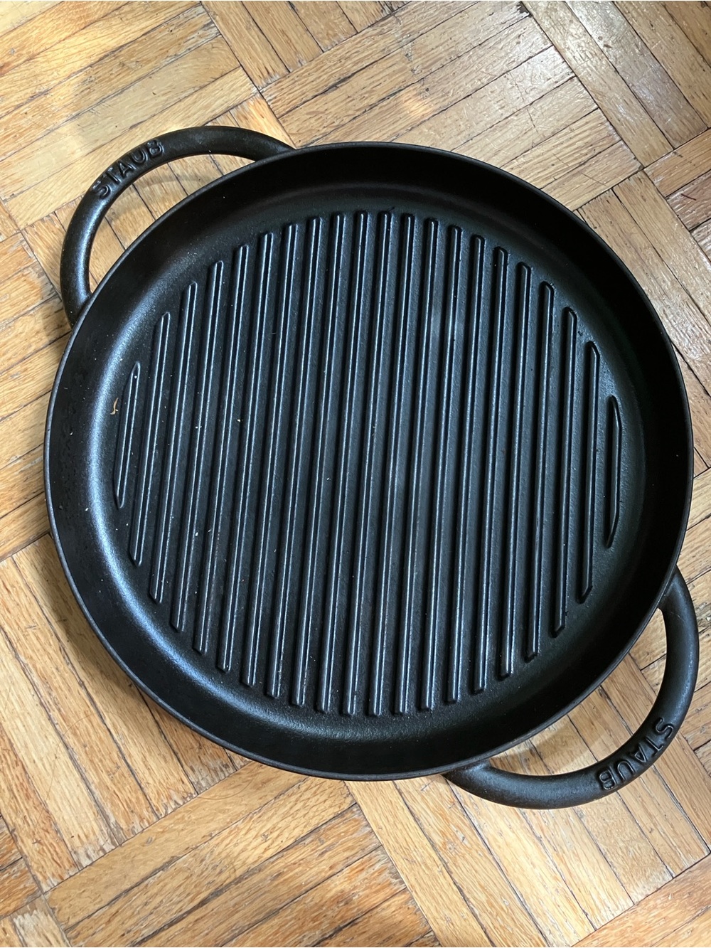 staub cast iron skillet round grill pan 30 cm with handles made in france